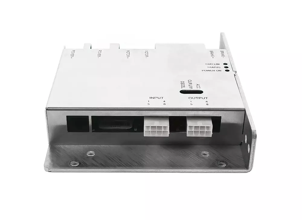 DC-moottorin ohjauksen nopeudensäädin